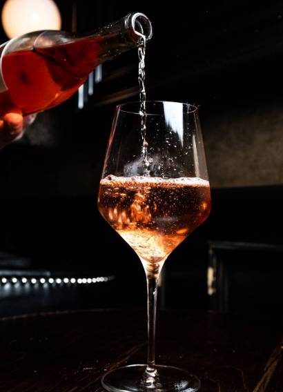 liquor pours in wine glass